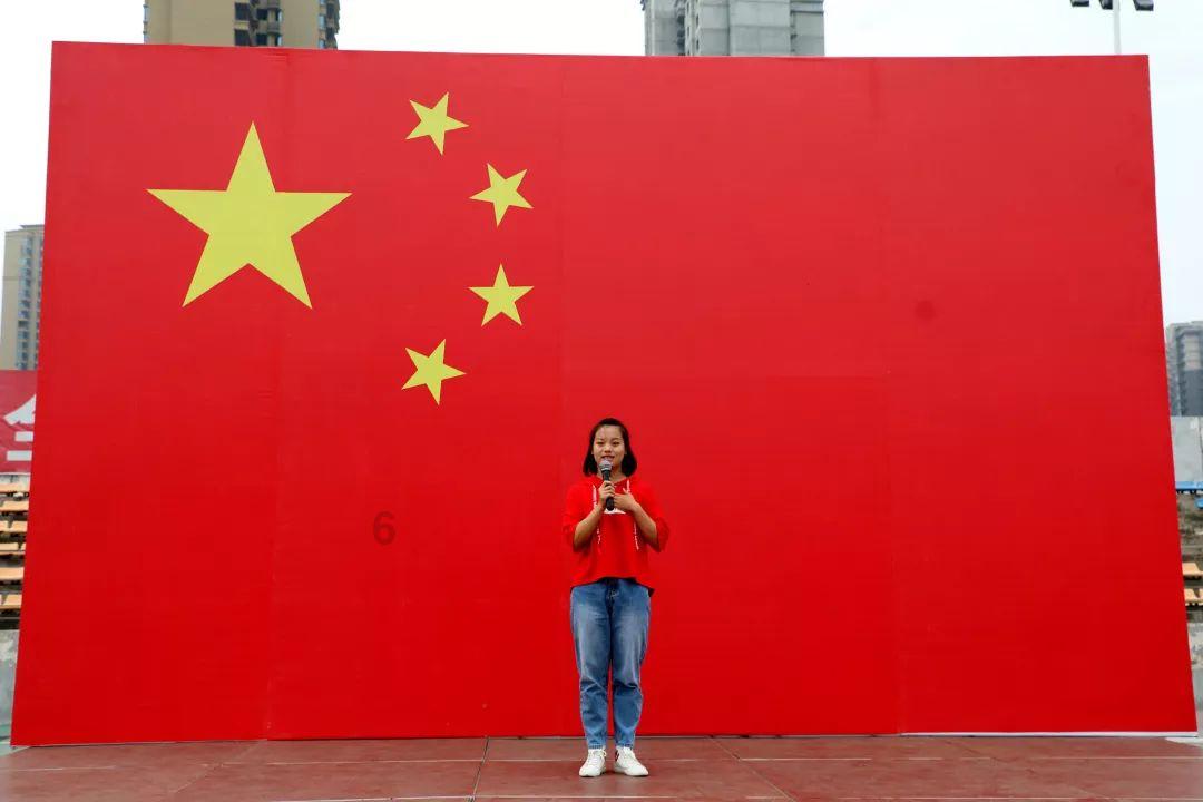 问答助手-你们知道不知道袍哥是谁啊?大神们帮帮忙-快速解答你的问题